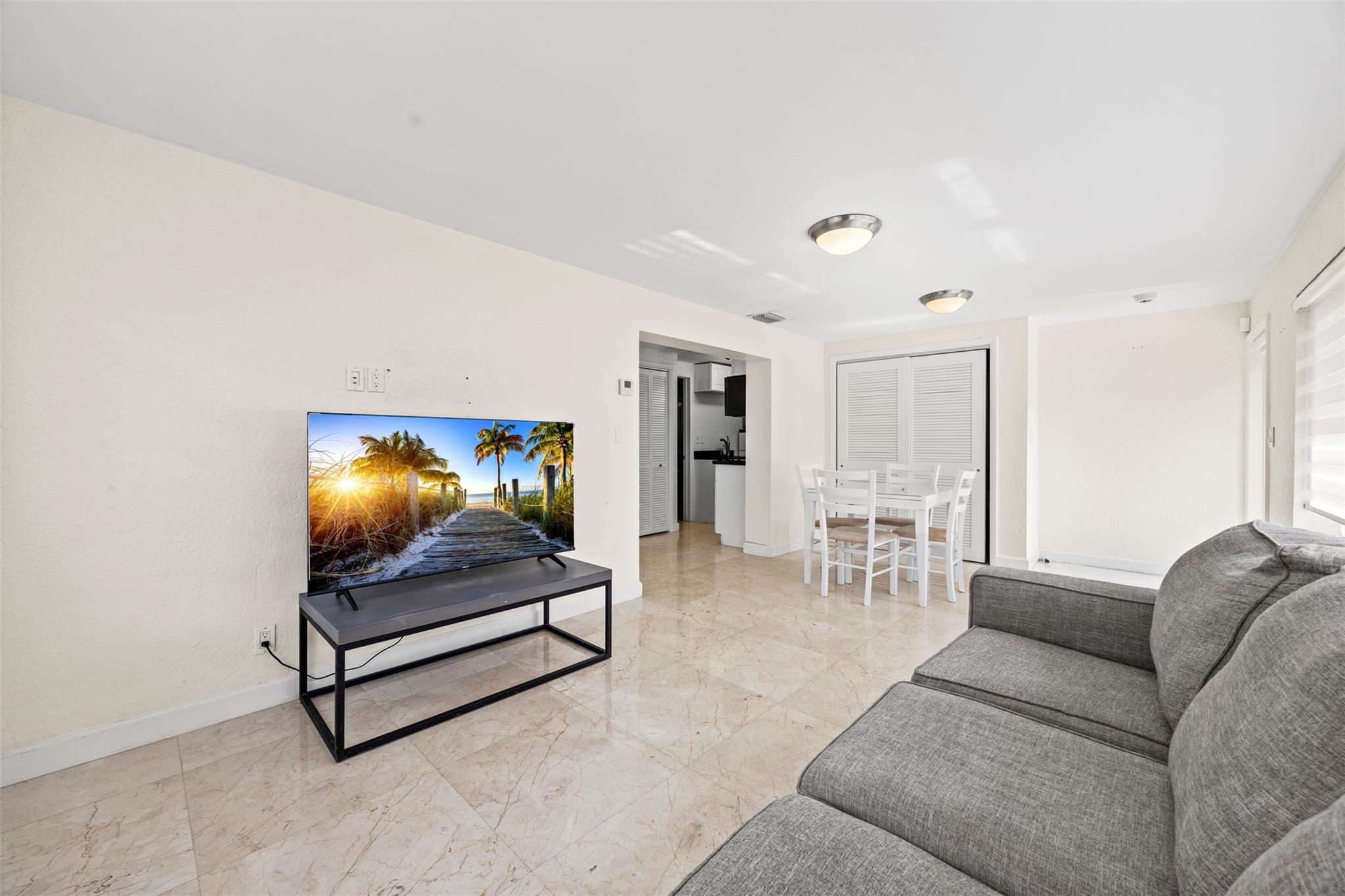 Fort Lauderdale, Florida, 33305, United States, 4 Bedrooms Bedrooms, ,3 BathroomsBathrooms,Residential,Active,1973285