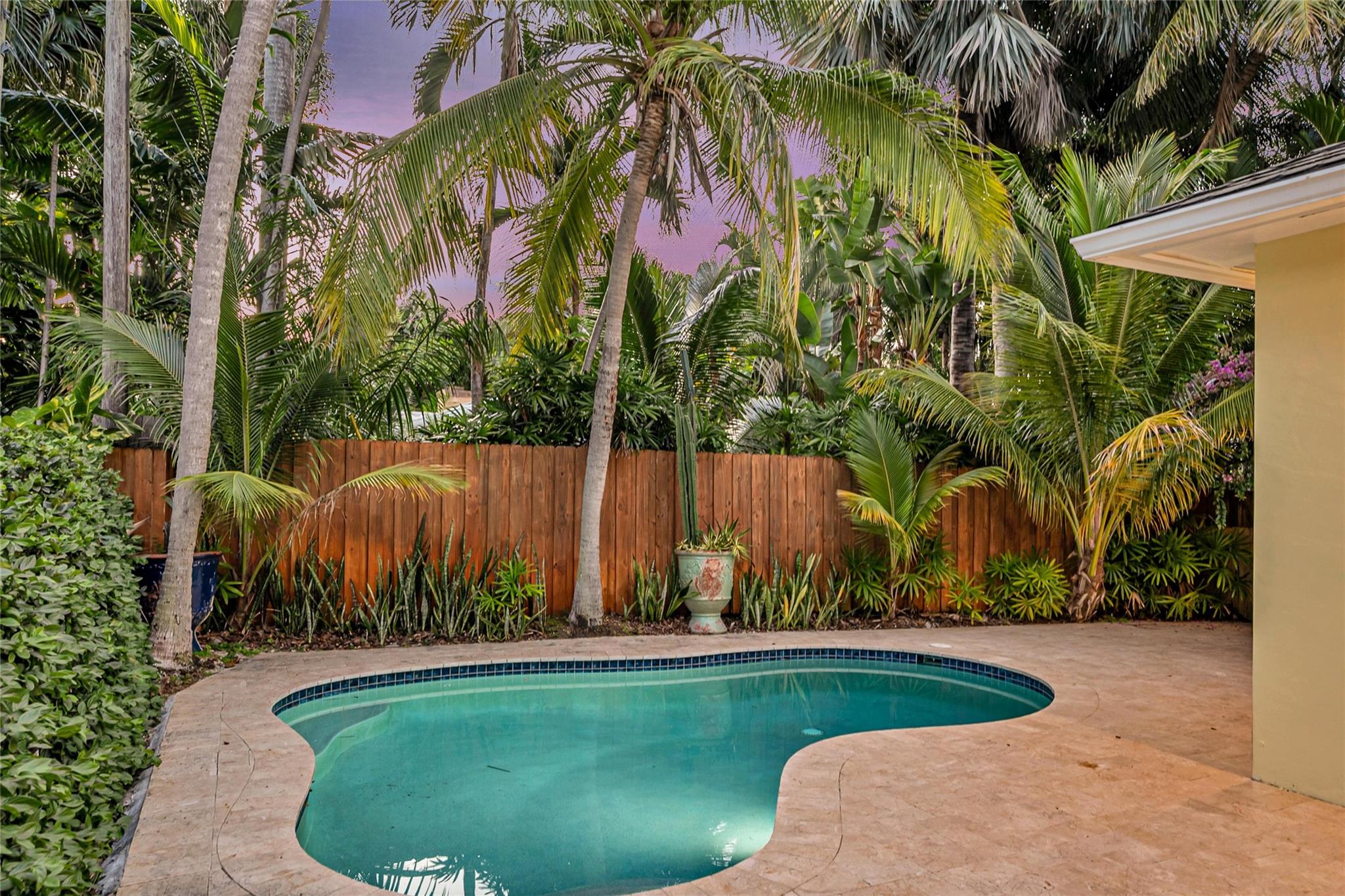 Fort Lauderdale, Florida, 33301, United States, 5 Bedrooms Bedrooms, ,5 BathroomsBathrooms,Residential,Active,1993671