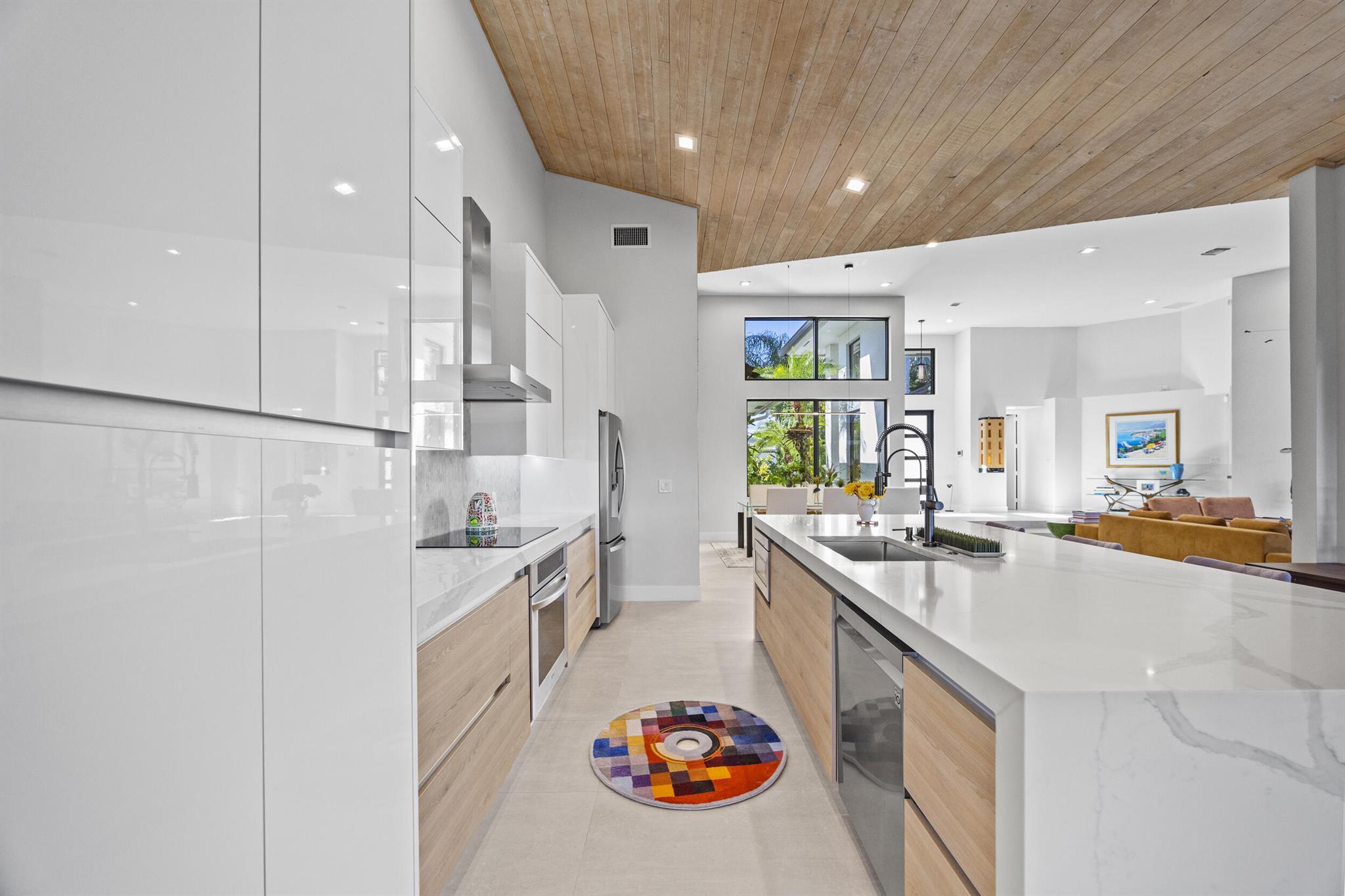 Boca Raton, Florida, 33498, United States, 4 Bedrooms Bedrooms, ,5 BathroomsBathrooms,Residential,Active,1914576