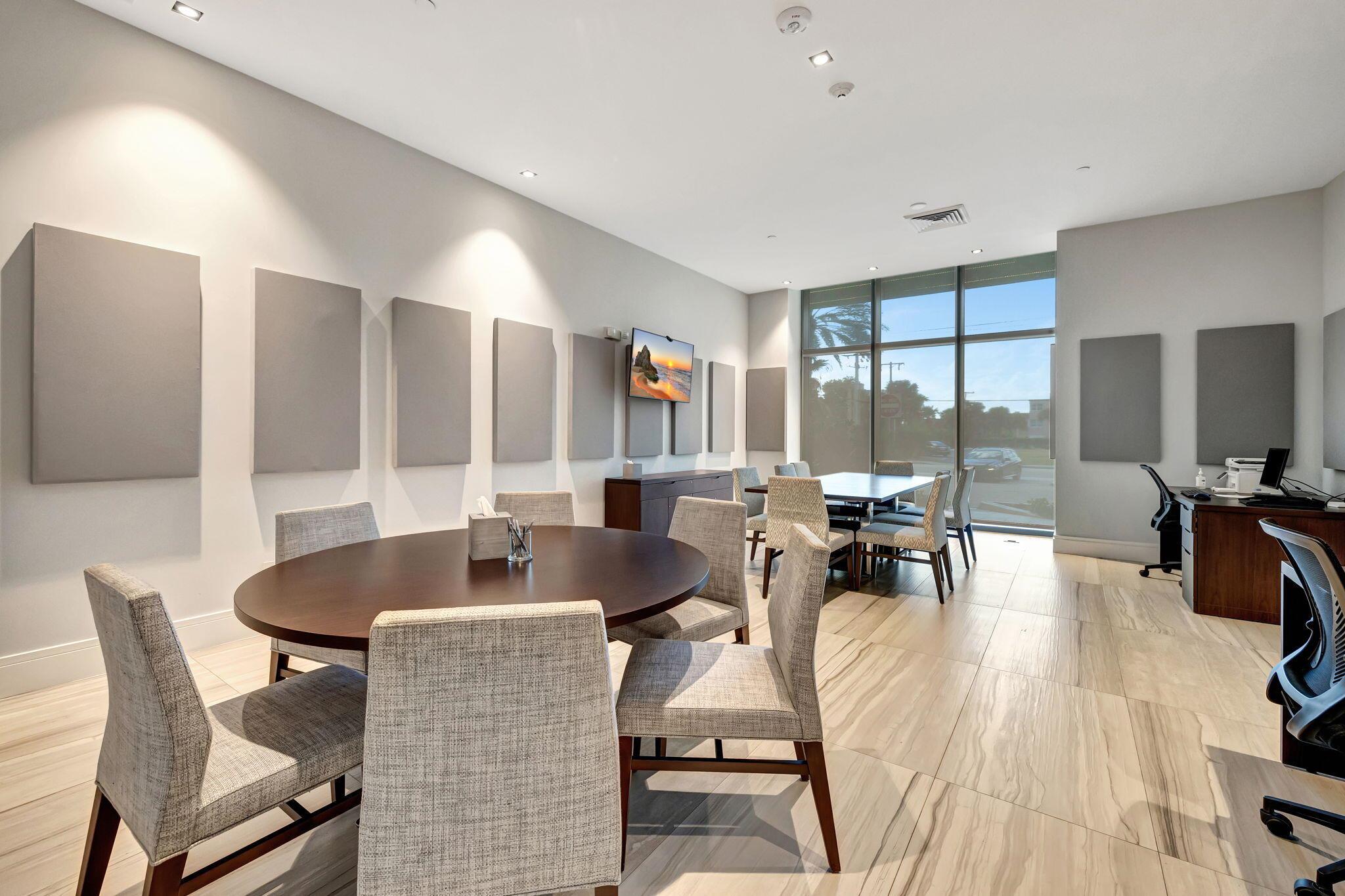 Pompano Beach, Florida, 33062, United States, 2 Bedrooms Bedrooms, ,3 BathroomsBathrooms,Residential,Pending,1959525