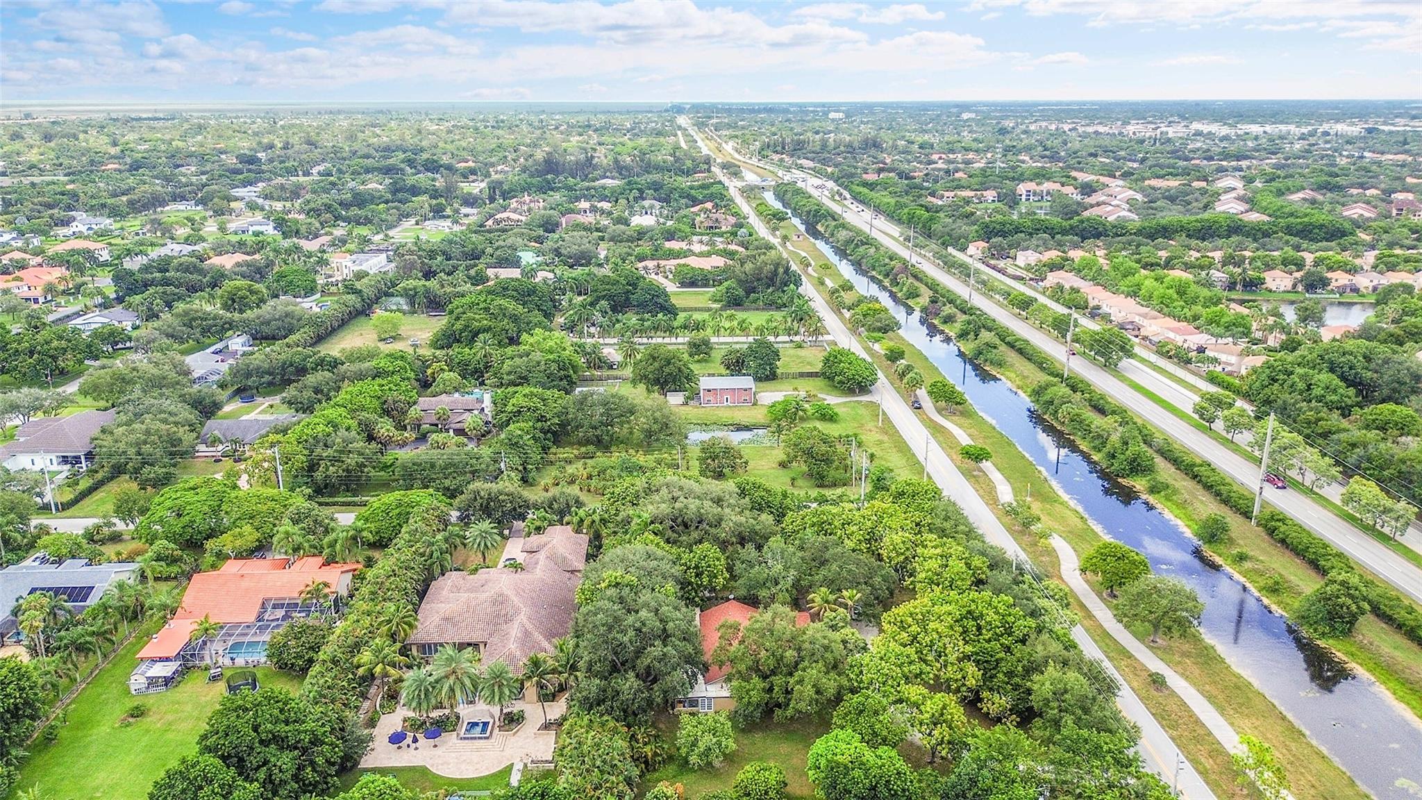 Plantation, Florida, 33323, United States, 4 Bedrooms Bedrooms, ,3 BathroomsBathrooms,Residential,Active,1922678