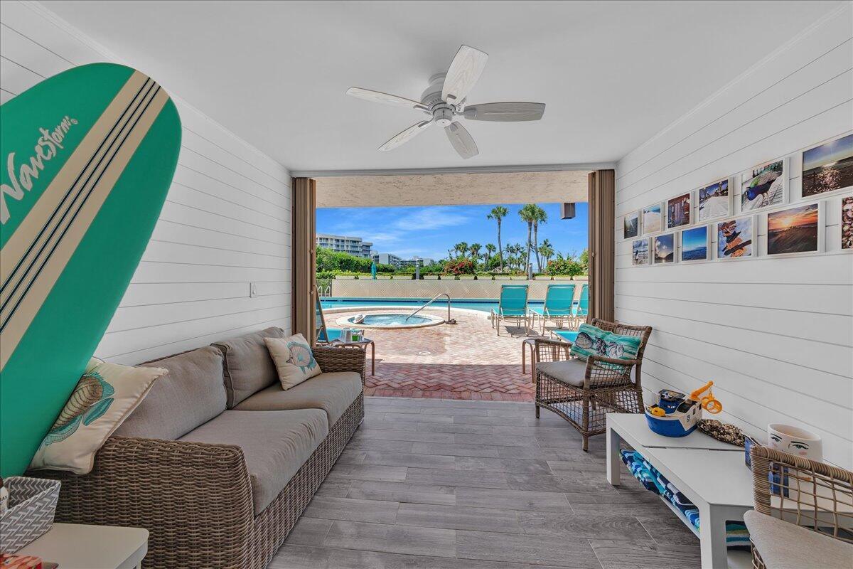 Palm Beach, Florida, 33480, United States, 3 Bedrooms Bedrooms, ,3 BathroomsBathrooms,Residential,Active,1954435