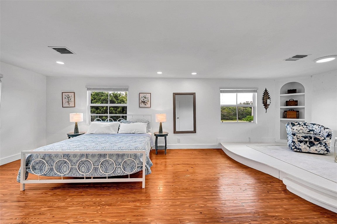 Plantation, Florida, 33323, United States, 4 Bedrooms Bedrooms, ,3 BathroomsBathrooms,Residential,Contingent,2008349