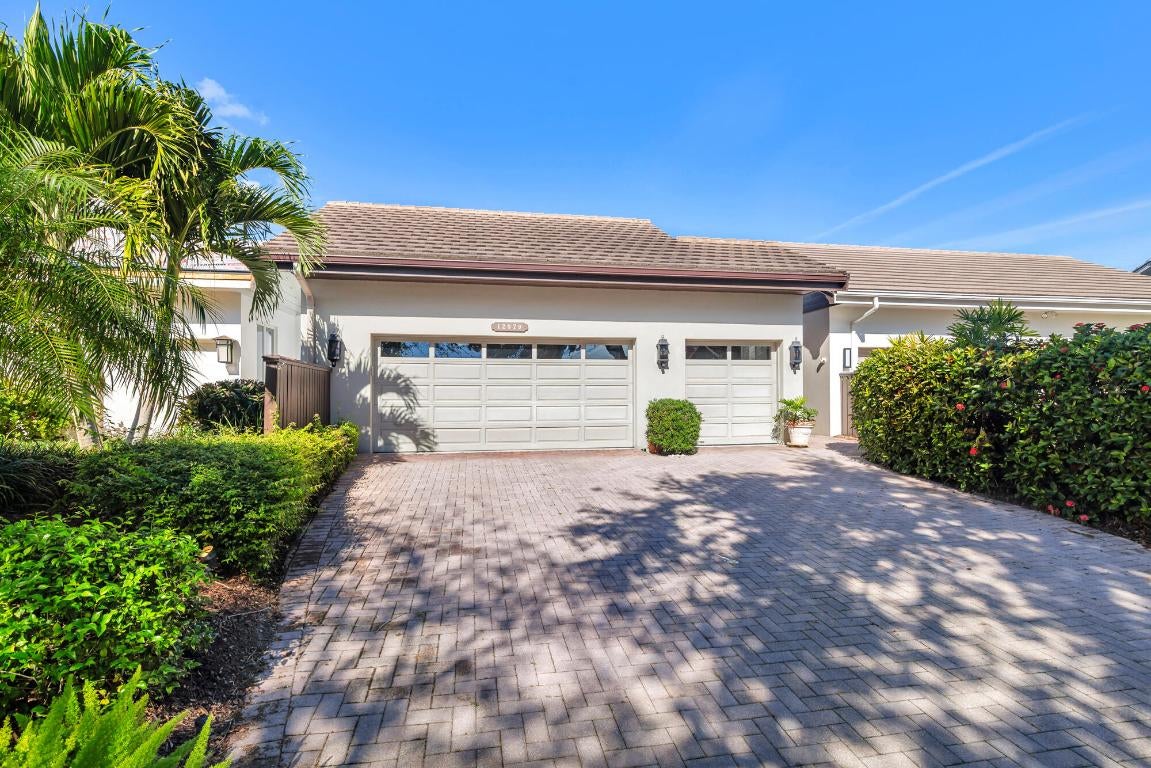 Jupiter, Florida, 33469, United States, 2 Bedrooms Bedrooms, ,3 BathroomsBathrooms,Residential,Active,2010211