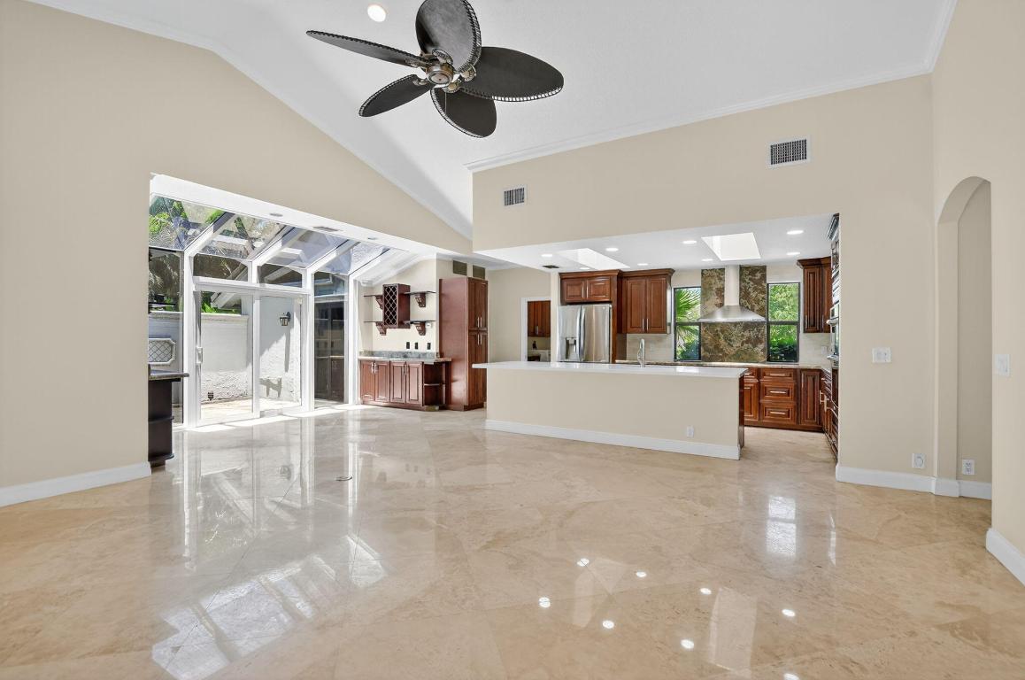 Boca Raton, Florida, 33487, United States, 5 Bedrooms Bedrooms, ,4 BathroomsBathrooms,Residential,Active,2008713