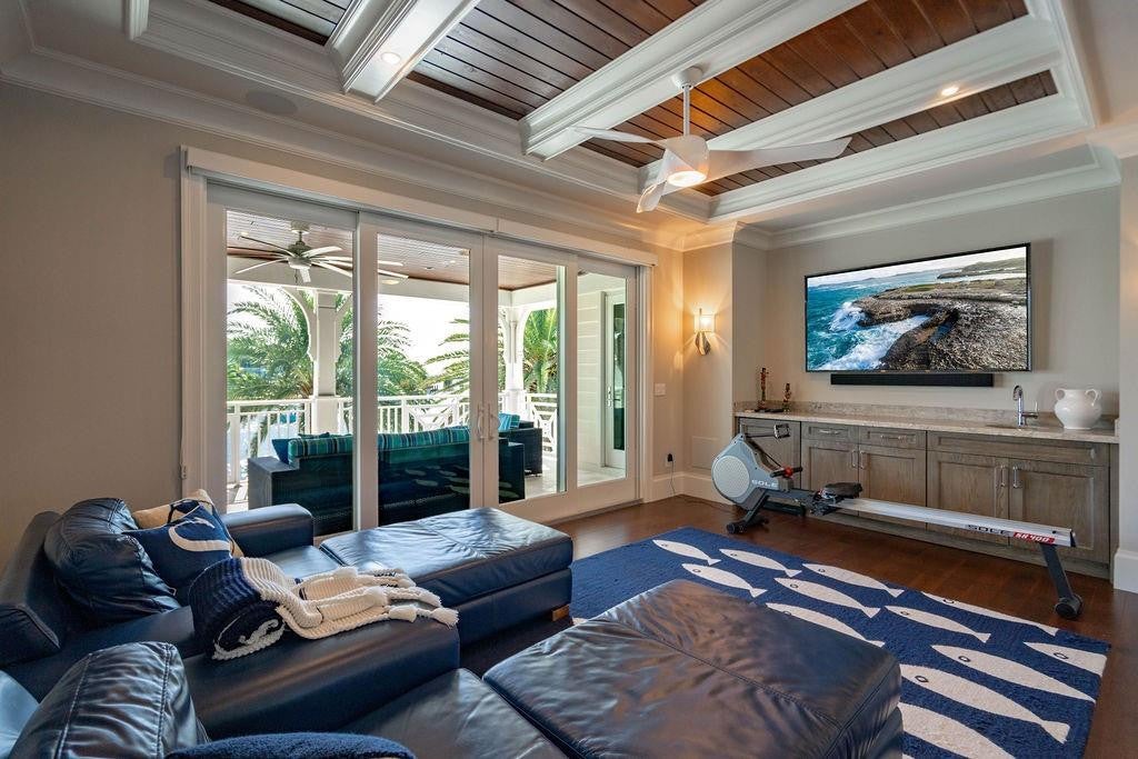 Lighthouse Point, Florida, 33064, United States, 5 Bedrooms Bedrooms, ,6 BathroomsBathrooms,Residential,Active,2007965
