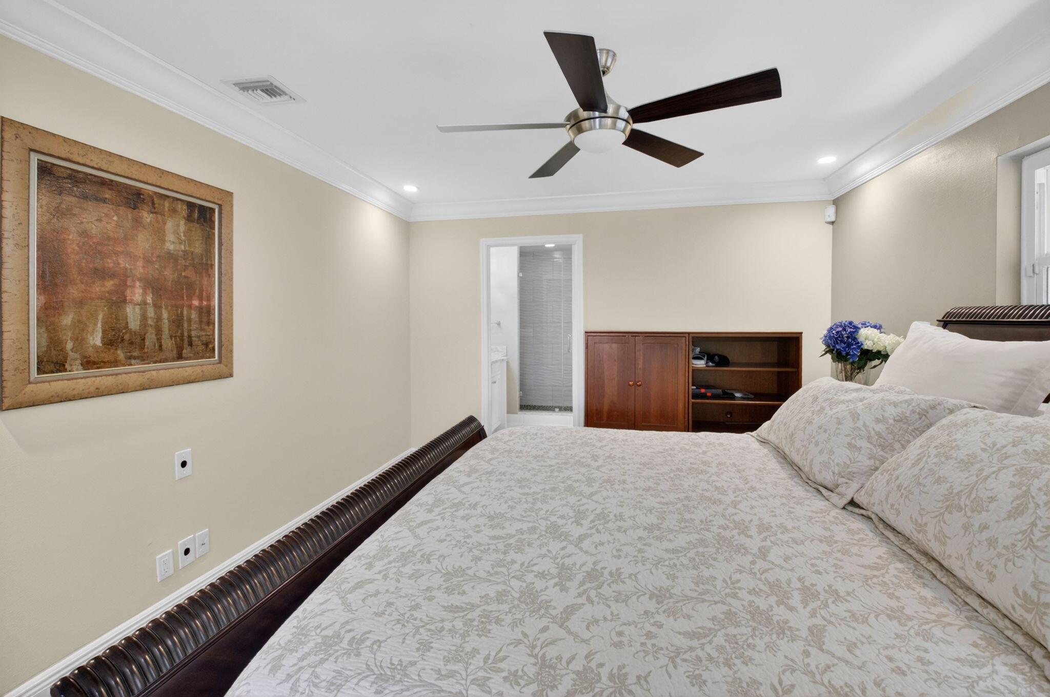 Delray Beach, Florida, 33444, United States, 4 Bedrooms Bedrooms, ,3 BathroomsBathrooms,Residential,Active,2036667