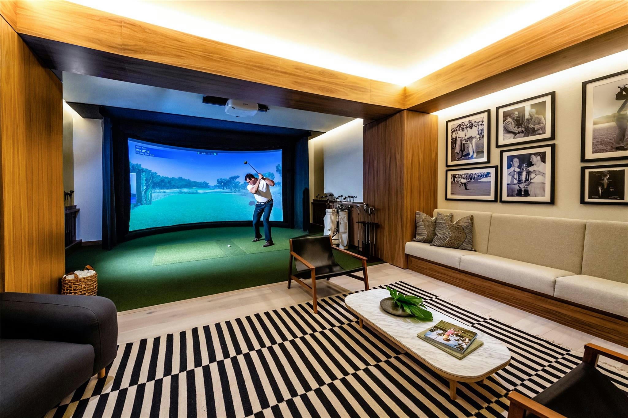 Fort Lauderdale, Florida, 33305, United States, ,4 BathroomsBathrooms,Residential,Active,1703657