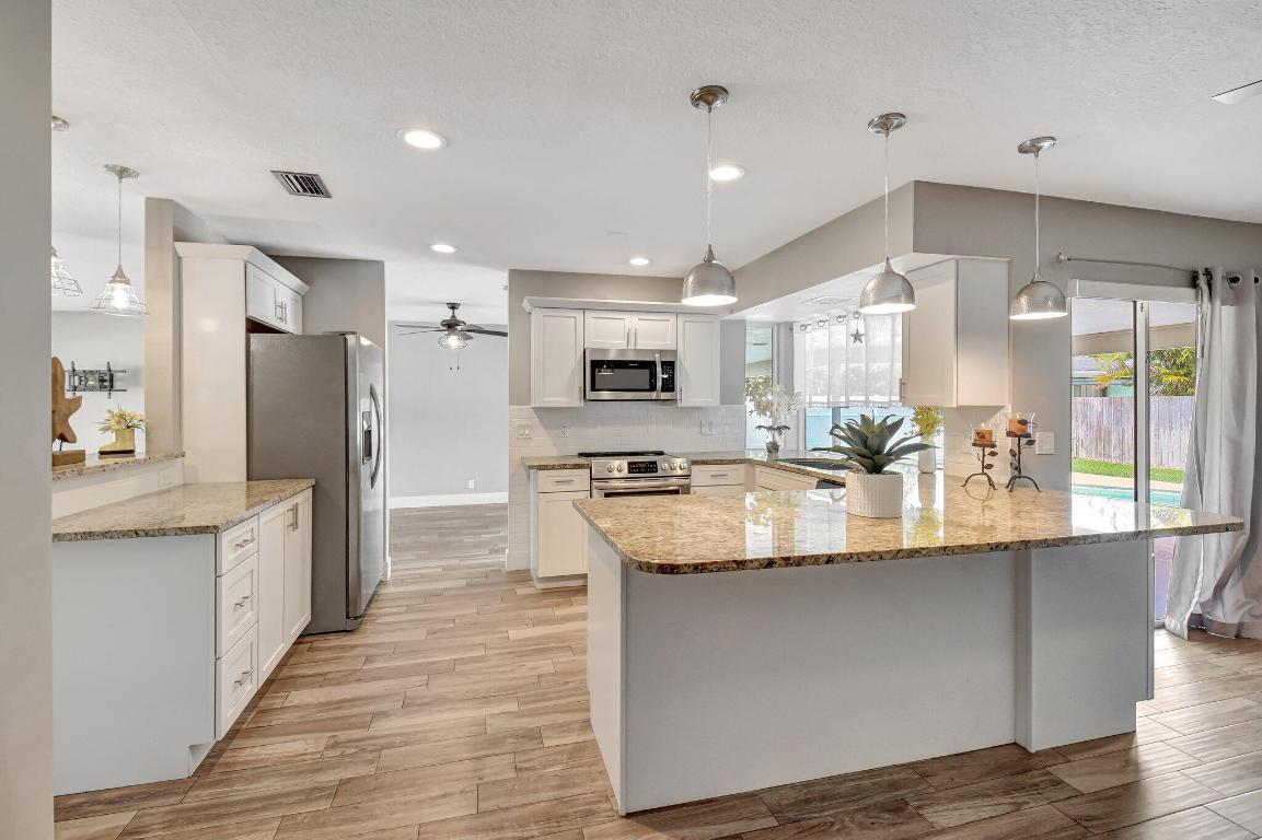 Delray Beach, Florida, 33444, United States, 3 Bedrooms Bedrooms, ,2 BathroomsBathrooms,Residential,Active,2008689