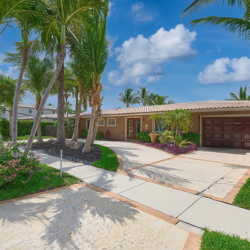 Lighthouse Point, Florida, 33064, United States, 4 Bedrooms Bedrooms, ,3 BathroomsBathrooms,Residential,Active,1900500