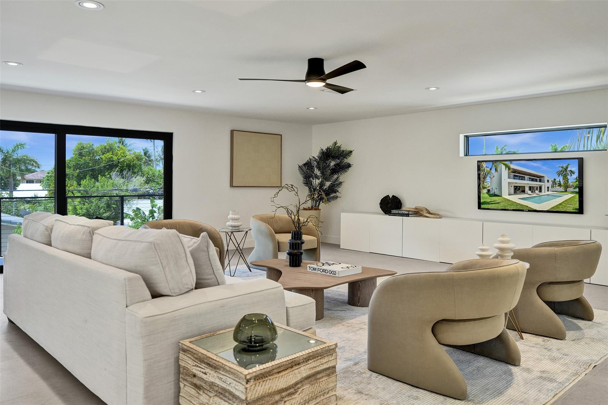 Lighthouse Point, Florida, 33064, United States, 4 Bedrooms Bedrooms, ,4 BathroomsBathrooms,Residential,Active,1919400