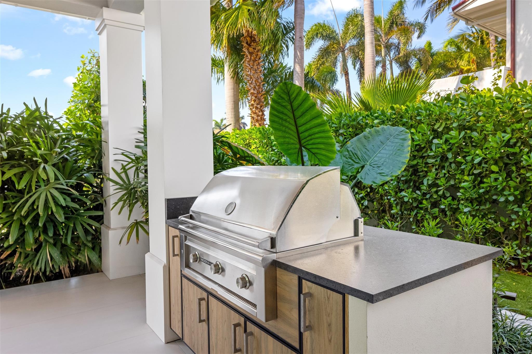 Fort Lauderdale, Florida, 33316, United States, 6 Bedrooms Bedrooms, ,9 BathroomsBathrooms,Residential,Active,1745326