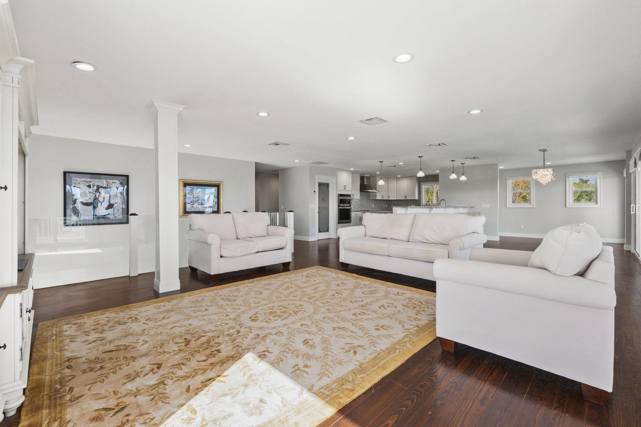 Fort Pierce, Florida, 34949, United States, 5 Bedrooms Bedrooms, ,5 BathroomsBathrooms,Residential,Active,1970997