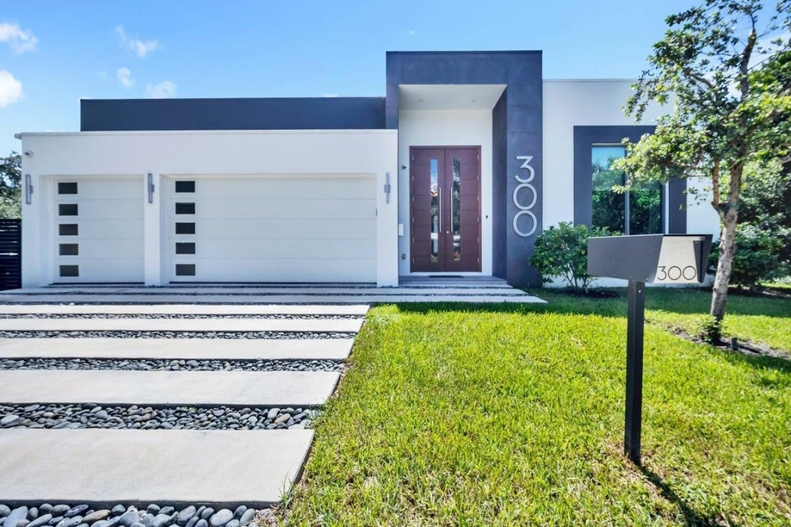 Wilton Manors, Florida, 33305, United States, 3 Bedrooms Bedrooms, ,4 BathroomsBathrooms,Residential,Active,2007993