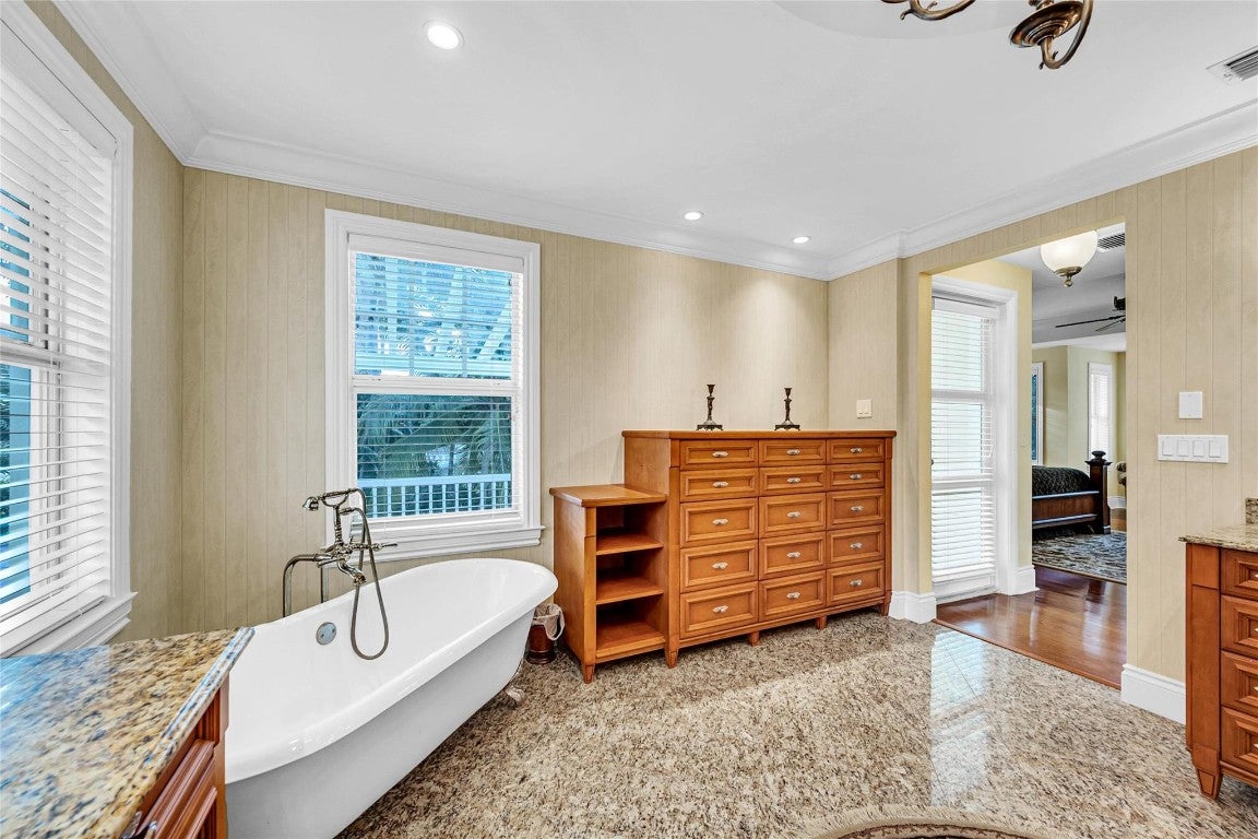 Fort Lauderdale, Florida, 33301, United States, 5 Bedrooms Bedrooms, ,5 BathroomsBathrooms,Residential,Active,2008345