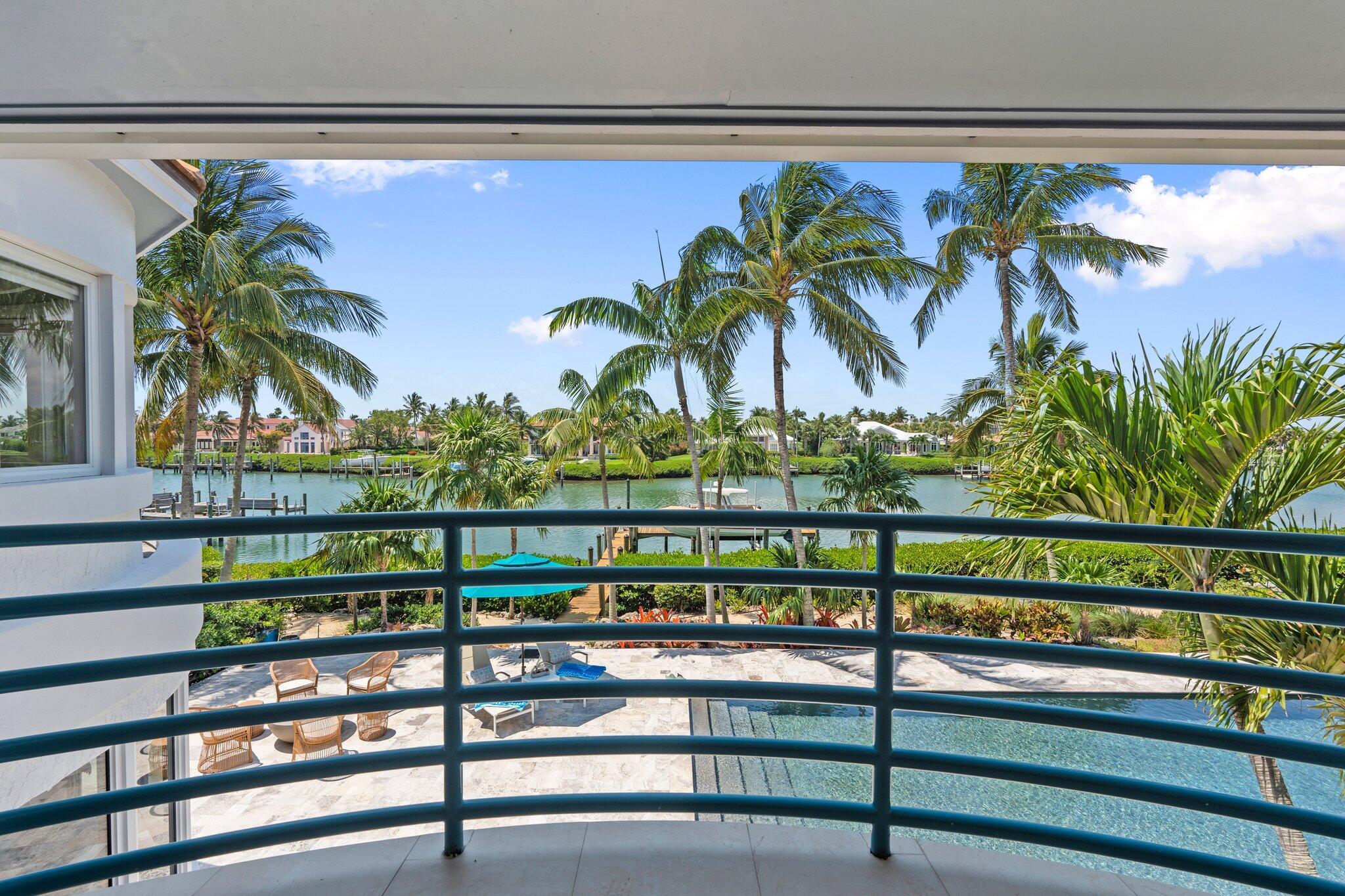 Stuart, Florida, 34996, United States, 4 Bedrooms Bedrooms, ,6 BathroomsBathrooms,Residential,Active,1831837