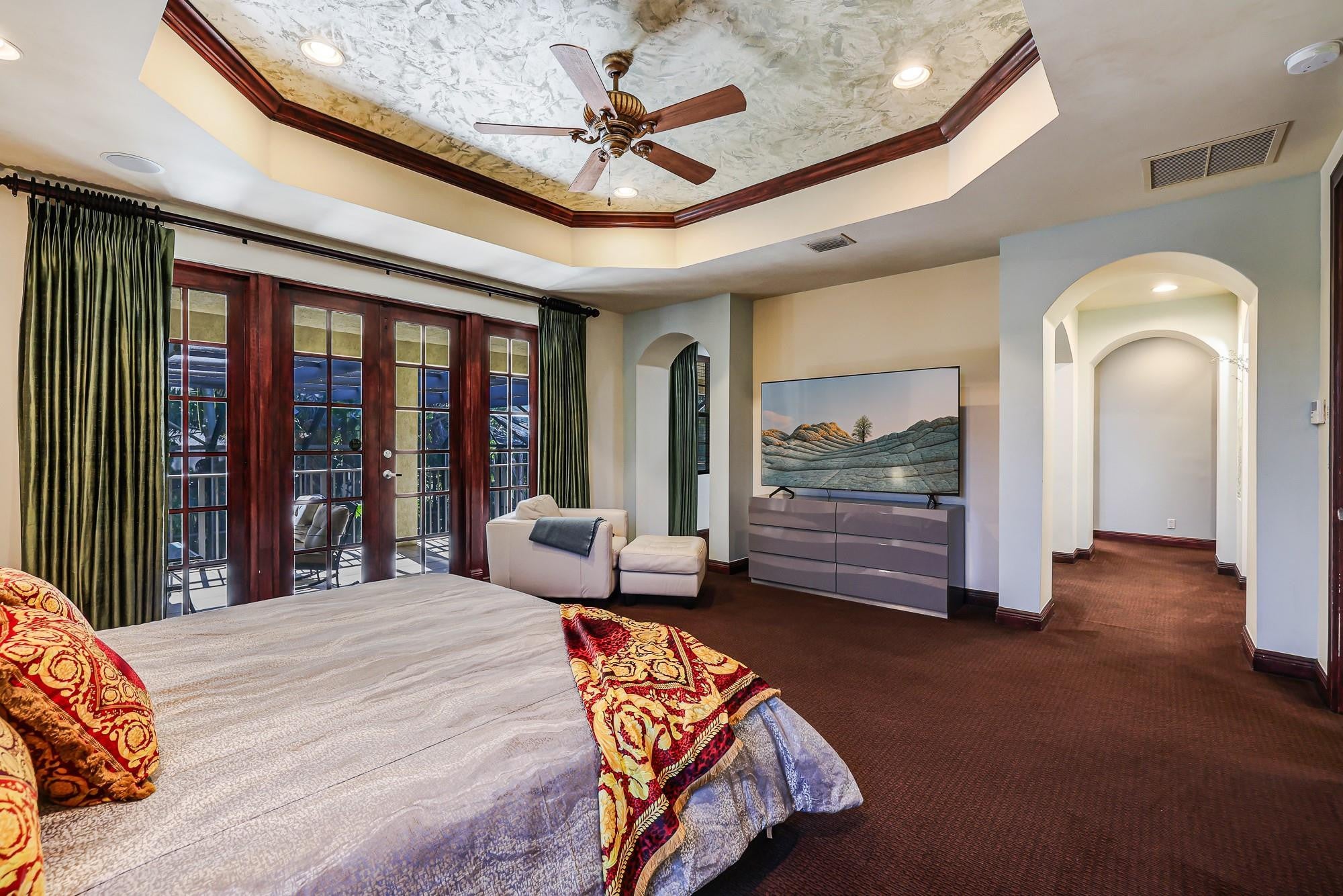 Wilton Manors, Florida, 33305, United States, 4 Bedrooms Bedrooms, ,4 BathroomsBathrooms,Residential,Active,2015475