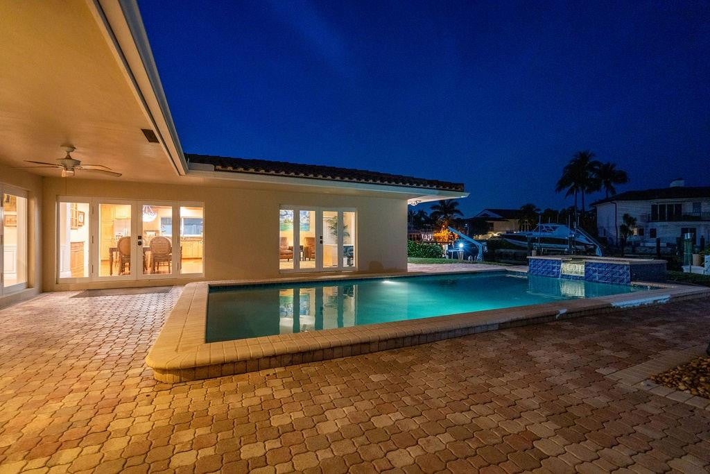 Lighthouse Point, Florida, 33064, United States, 3 Bedrooms Bedrooms, ,4 BathroomsBathrooms,Residential,Active,2011217