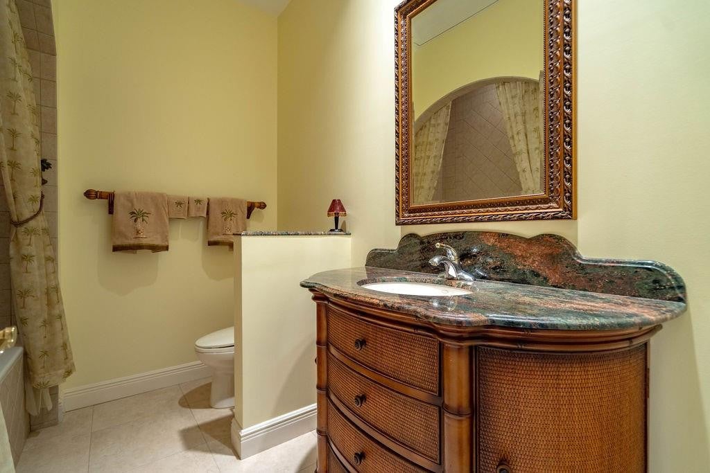 Lighthouse Point, Florida, 33064, United States, 4 Bedrooms Bedrooms, ,6 BathroomsBathrooms,Residential,Active,2006873