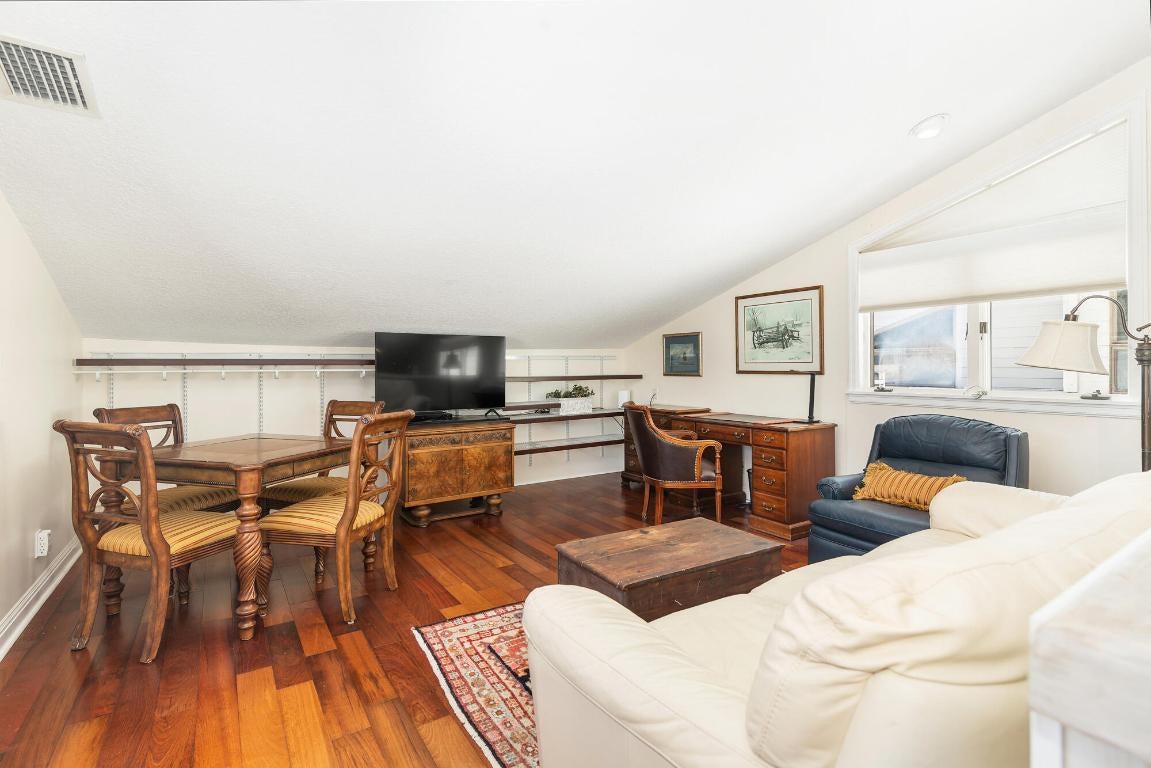 Jupiter, Florida, 33469, United States, 2 Bedrooms Bedrooms, ,3 BathroomsBathrooms,Residential,Active,2010211