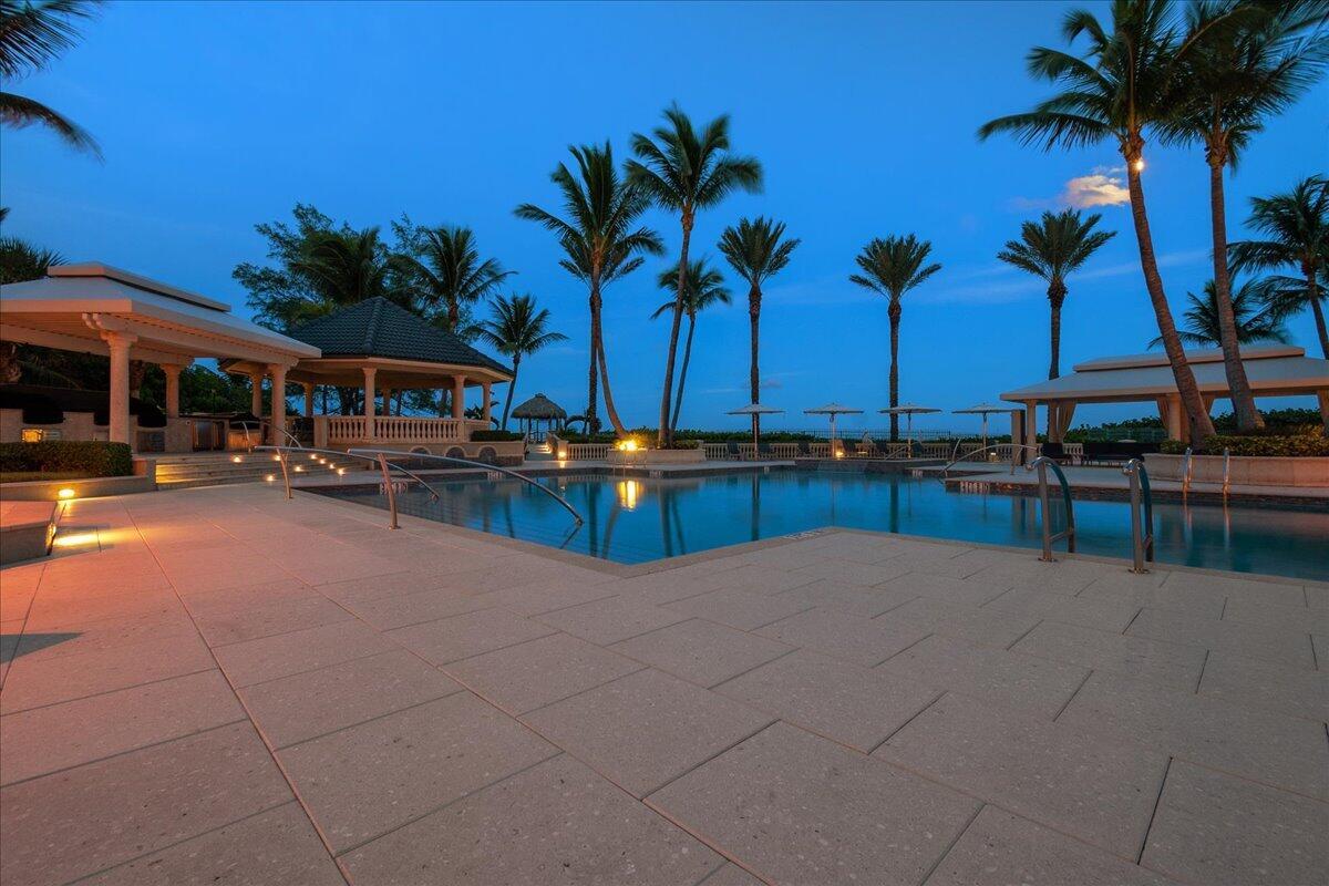 Singer Island, Florida, 33404, United States, 3 Bedrooms Bedrooms, ,5 BathroomsBathrooms,Residential,Active,1990606