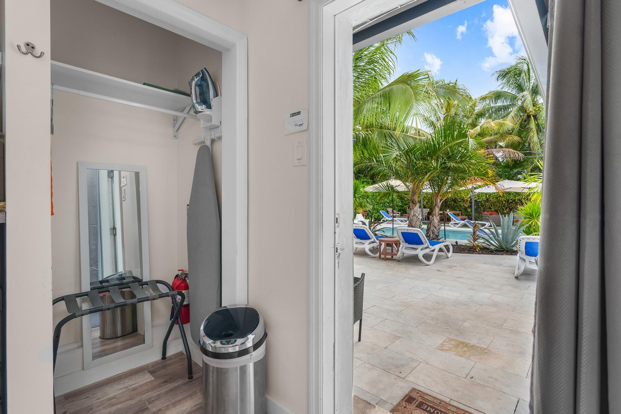 Fort Lauderdale, Florida, 33311, United States, 7 Bedrooms Bedrooms, ,7 BathroomsBathrooms,Residential,Active,2016302