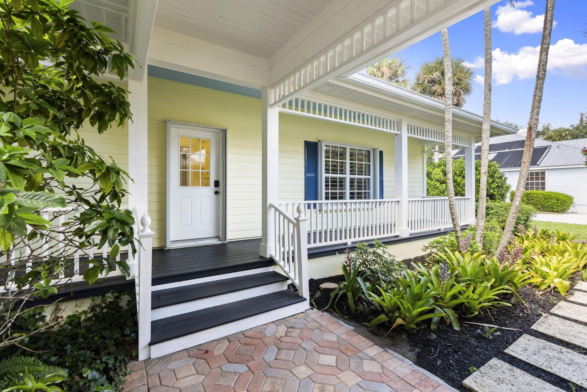 Sewalls Point, Florida, 34996, United States, 4 Bedrooms Bedrooms, ,3 BathroomsBathrooms,Residential,Active,1953273