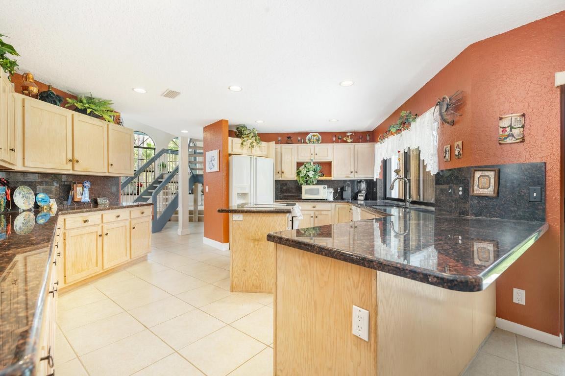 Palm Beach Gardens, Florida, 33418, United States, 4 Bedrooms Bedrooms, ,4 BathroomsBathrooms,Residential,Active,2008749