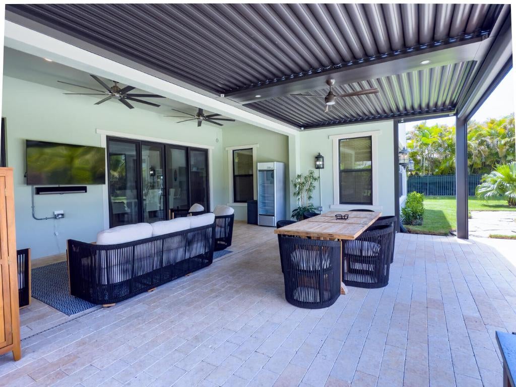 Jupiter, Florida, 33458, United States, 6 Bedrooms Bedrooms, ,6 BathroomsBathrooms,Residential,Active,2008278