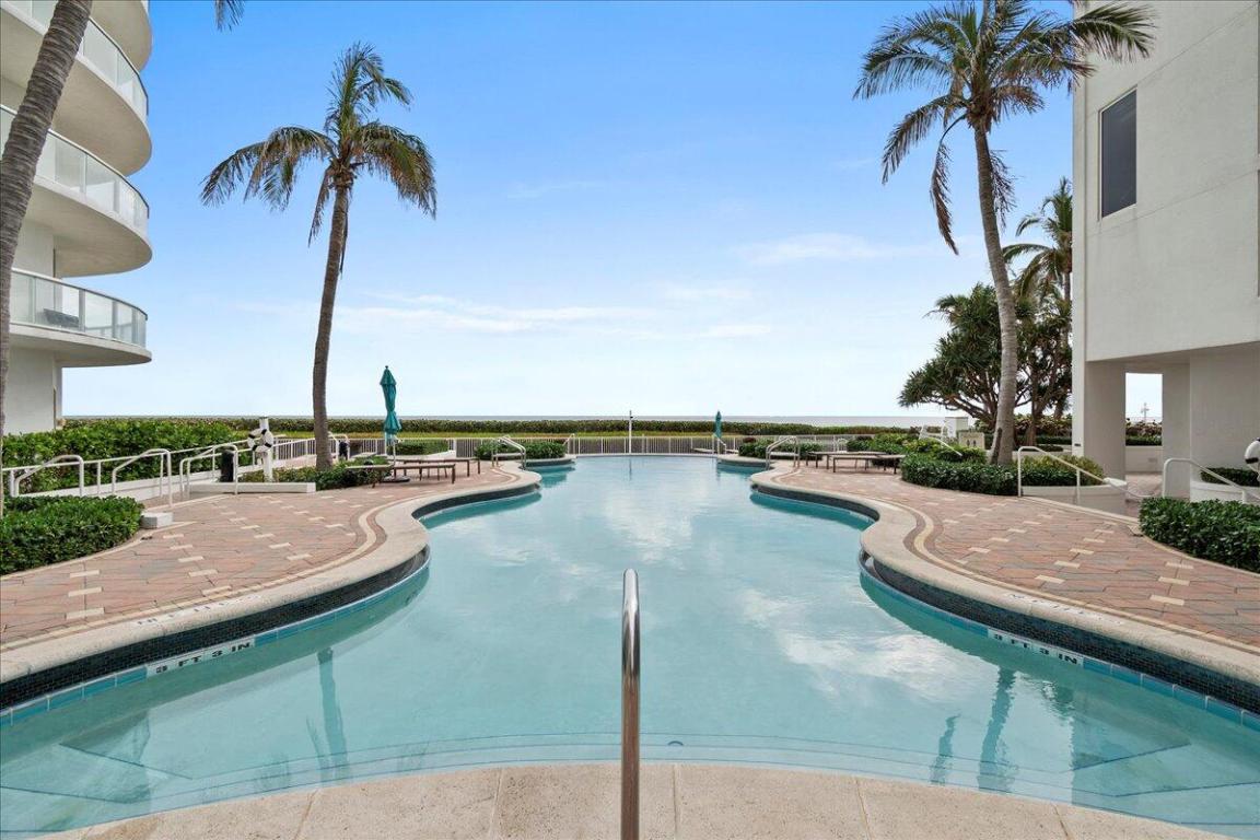Singer Island, Florida, 33404, United States, 3 Bedrooms Bedrooms, ,4 BathroomsBathrooms,Residential,Active,2008351