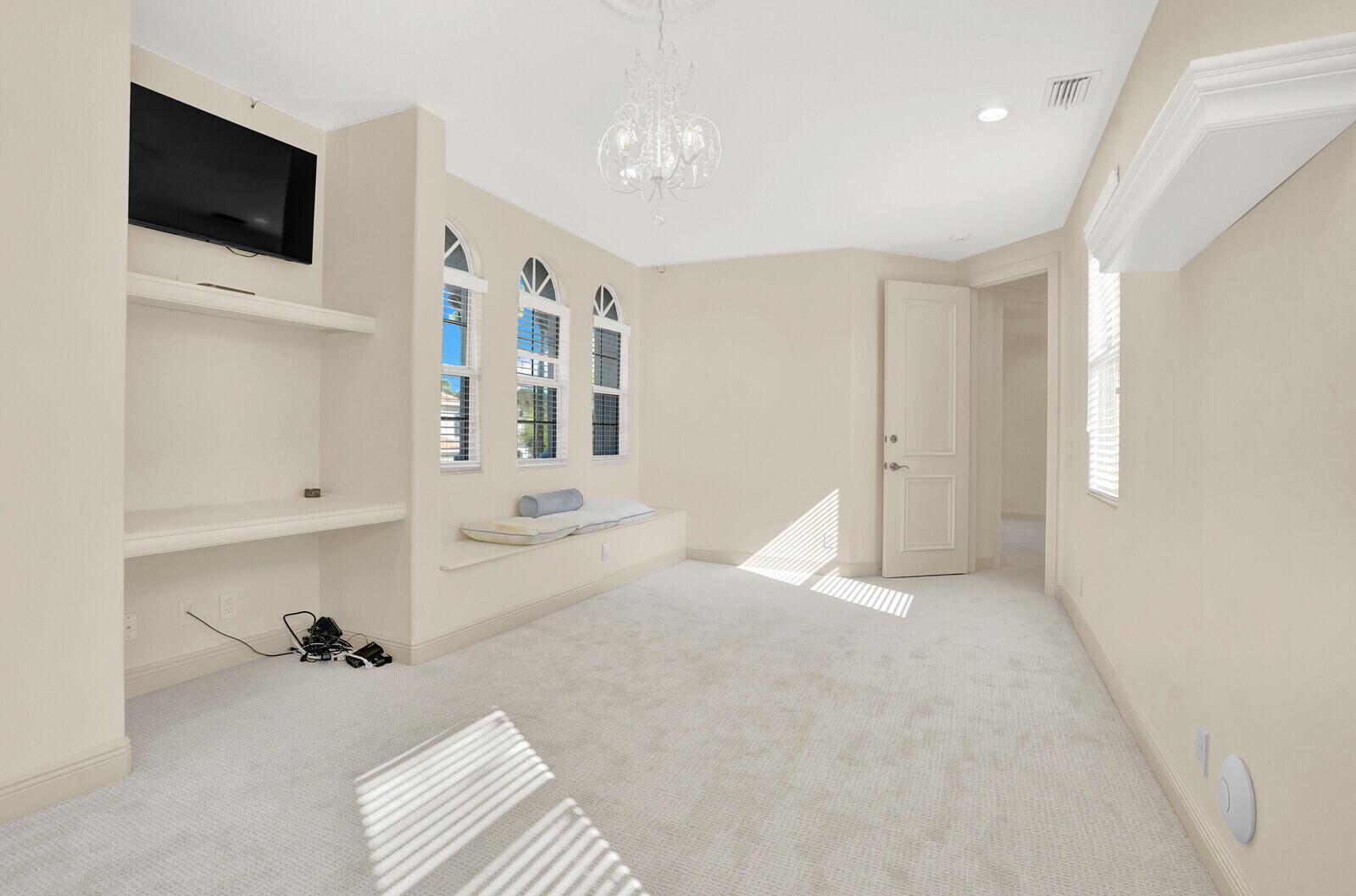 Delray Beach, Florida, 33446, United States, 5 Bedrooms Bedrooms, ,5 BathroomsBathrooms,Residential,Active,1996253