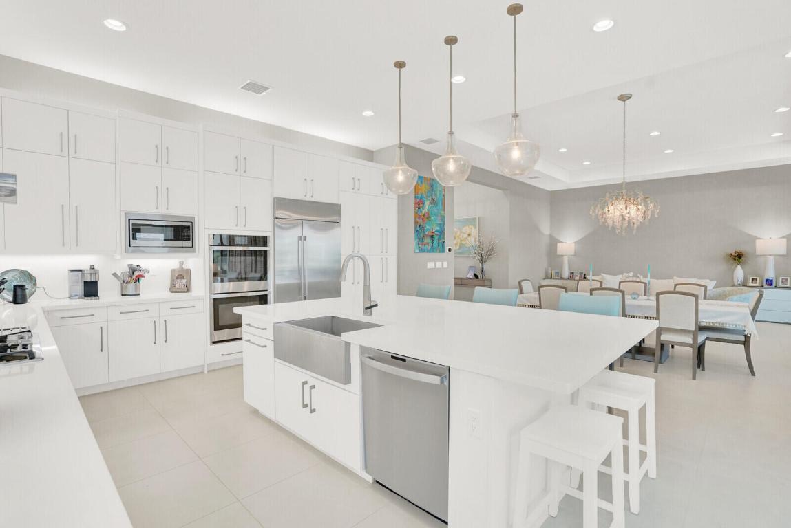 Boynton Beach, Florida, 33473, United States, 3 Bedrooms Bedrooms, ,4 BathroomsBathrooms,Residential,Active,2008023