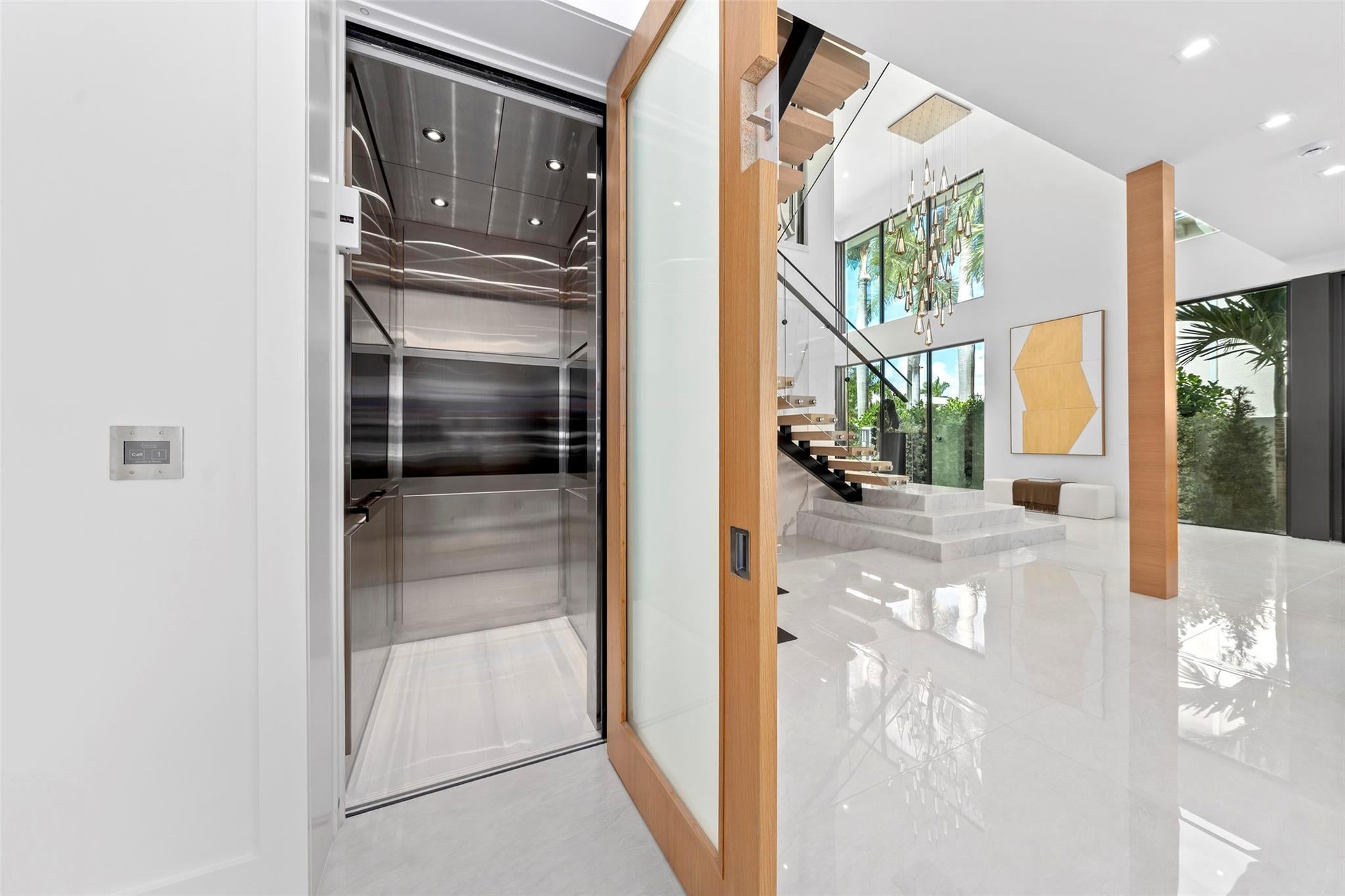 Fort Lauderdale, Florida, 33301, United States, 6 Bedrooms Bedrooms, ,6 BathroomsBathrooms,Residential,Active,1970946