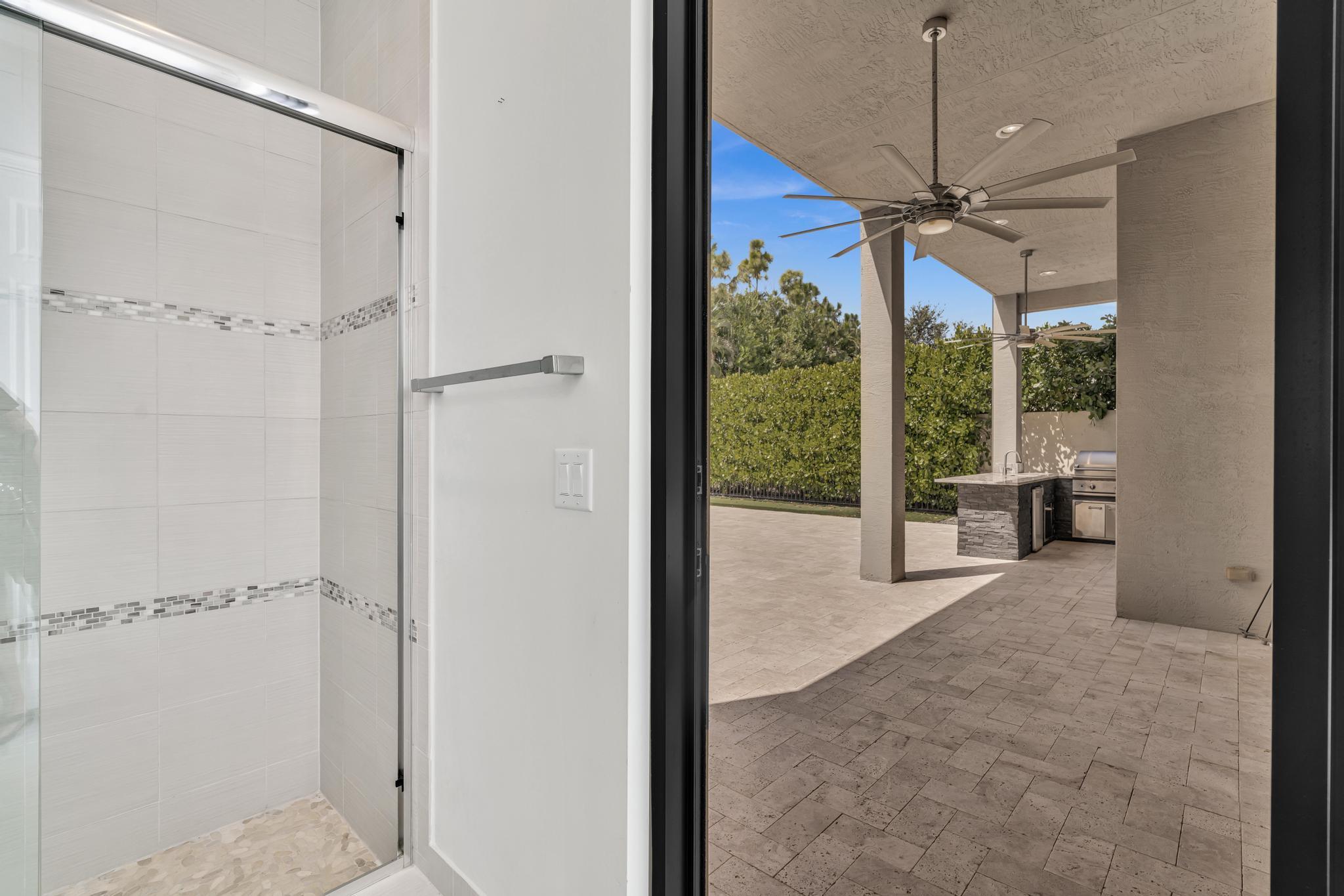 Delray Beach, Florida, 33446, United States, 5 Bedrooms Bedrooms, ,8 BathroomsBathrooms,Residential,Active,1929657
