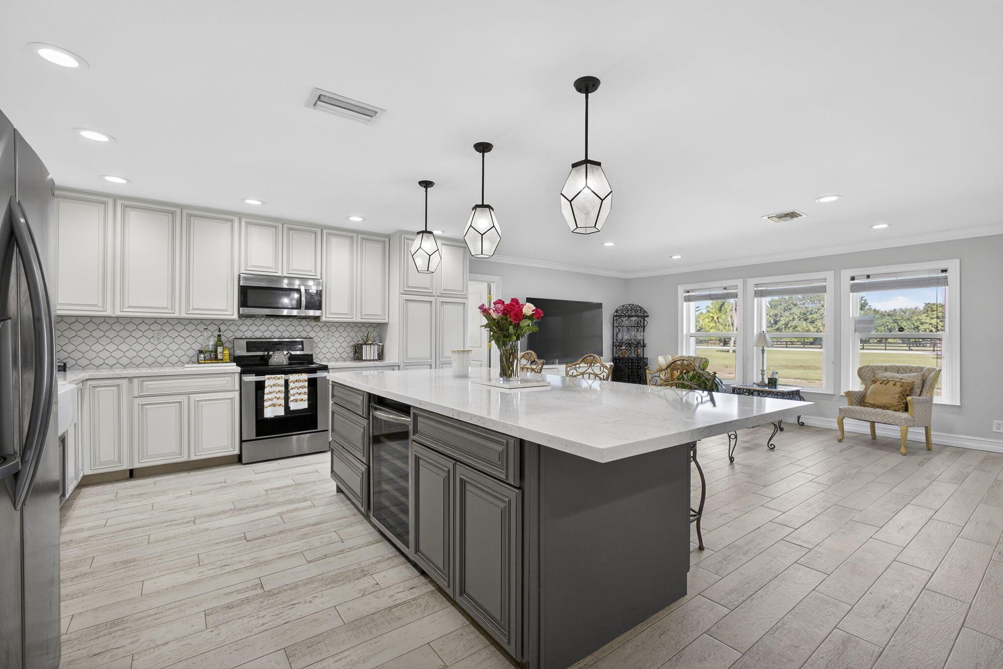 Wellington, Florida, 33470, United States, 4 Bedrooms Bedrooms, ,4 BathroomsBathrooms,Residential,Active,2003540