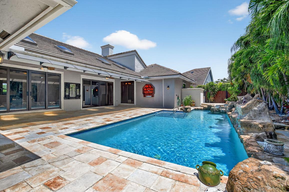 Boca Raton, Florida, 33487, United States, 5 Bedrooms Bedrooms, ,4 BathroomsBathrooms,Residential,Active,2008713