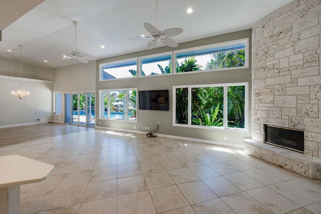 Lighthouse Point, Florida, 33064, United States, 4 Bedrooms Bedrooms, ,4 BathroomsBathrooms,Residential,Active,1701977