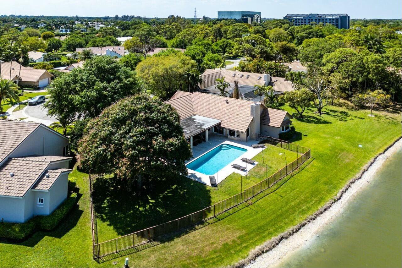 Boca Raton, Florida, 33433, United States, 4 Bedrooms Bedrooms, ,3 BathroomsBathrooms,Residential,Active,1941381
