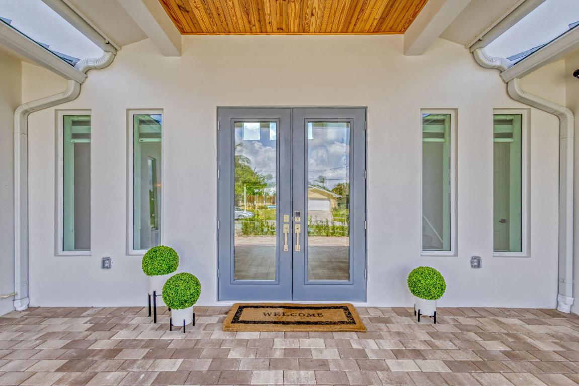 North Palm Beach, Florida, 33408, United States, 4 Bedrooms Bedrooms, ,5 BathroomsBathrooms,Residential,Active,2008316