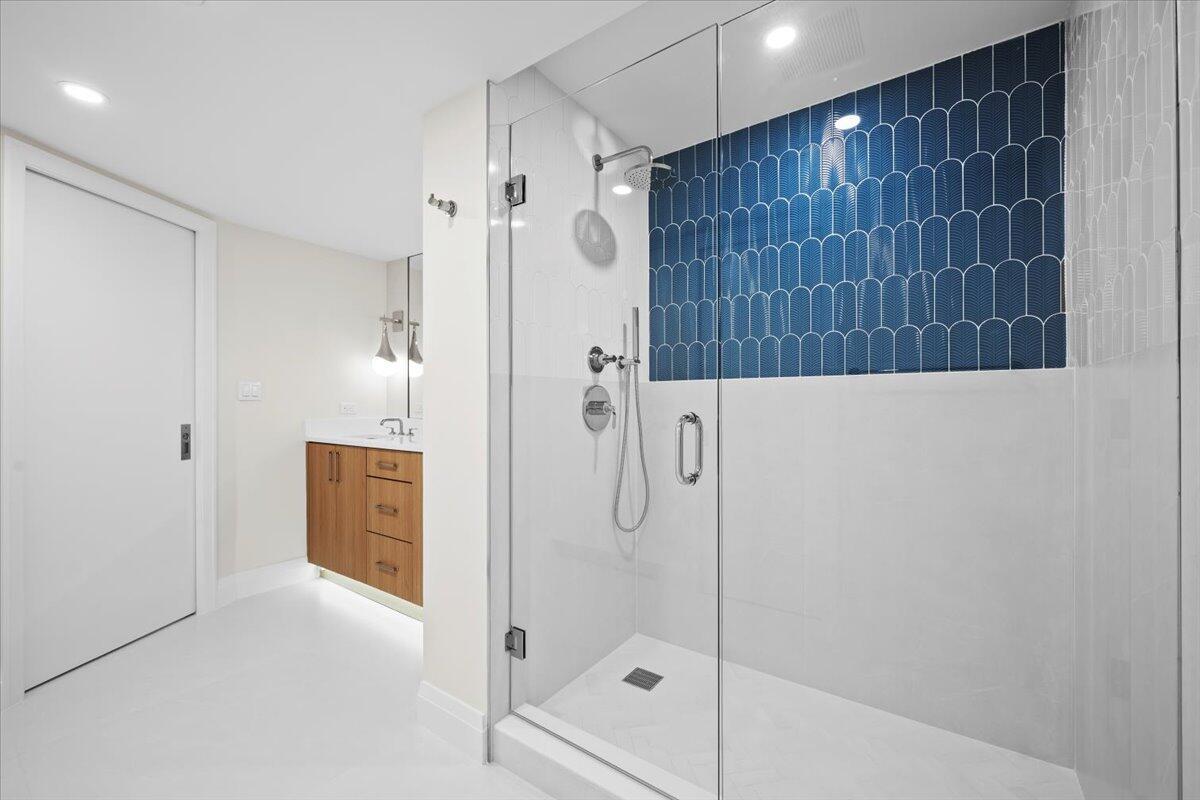 North Palm Beach, Florida, 33408, United States, 3 Bedrooms Bedrooms, ,3 BathroomsBathrooms,Residential,Active,1933736