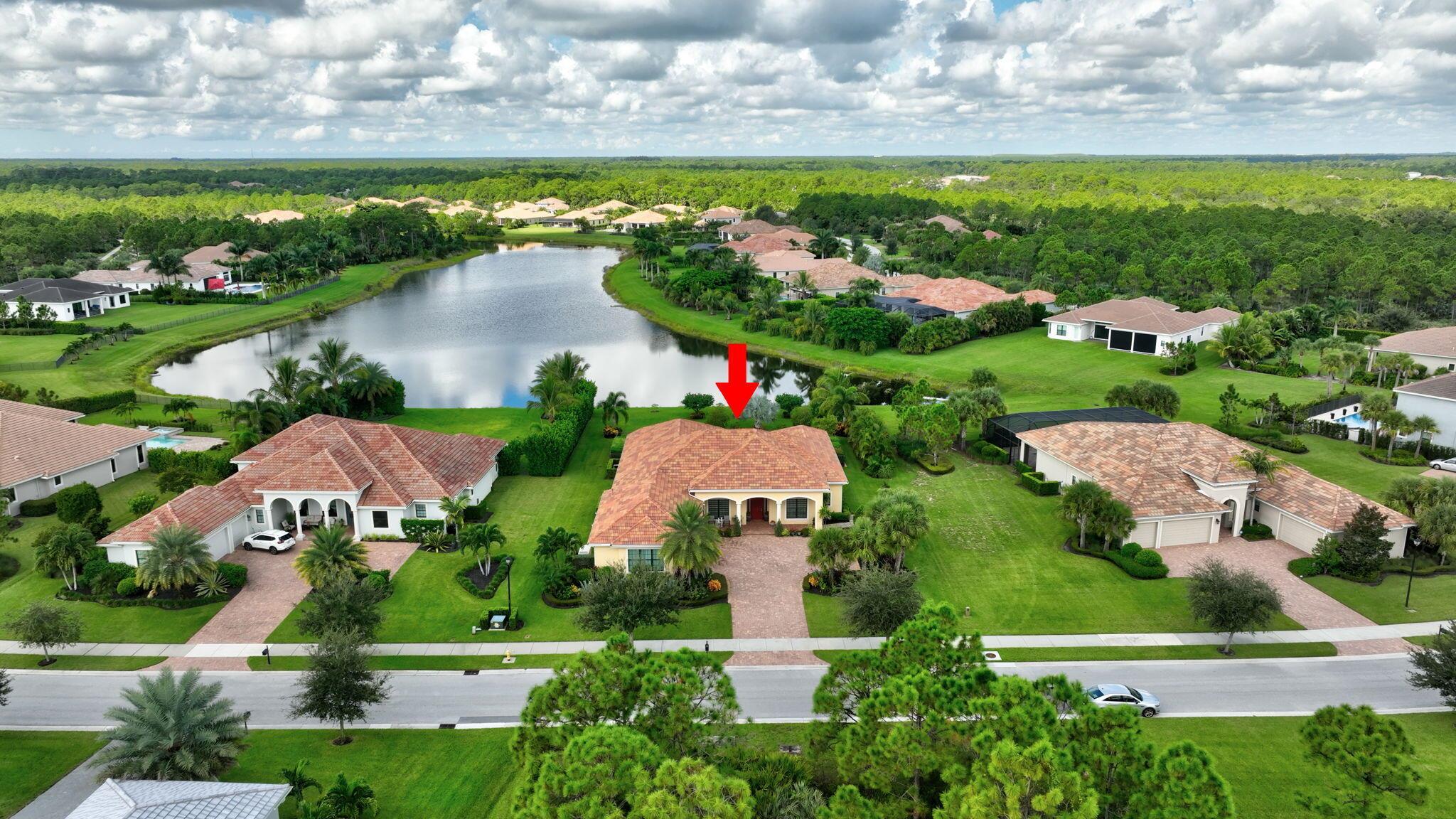 Palm City, Florida, 34990, United States, 4 Bedrooms Bedrooms, ,5 BathroomsBathrooms,Residential,Active,1952625