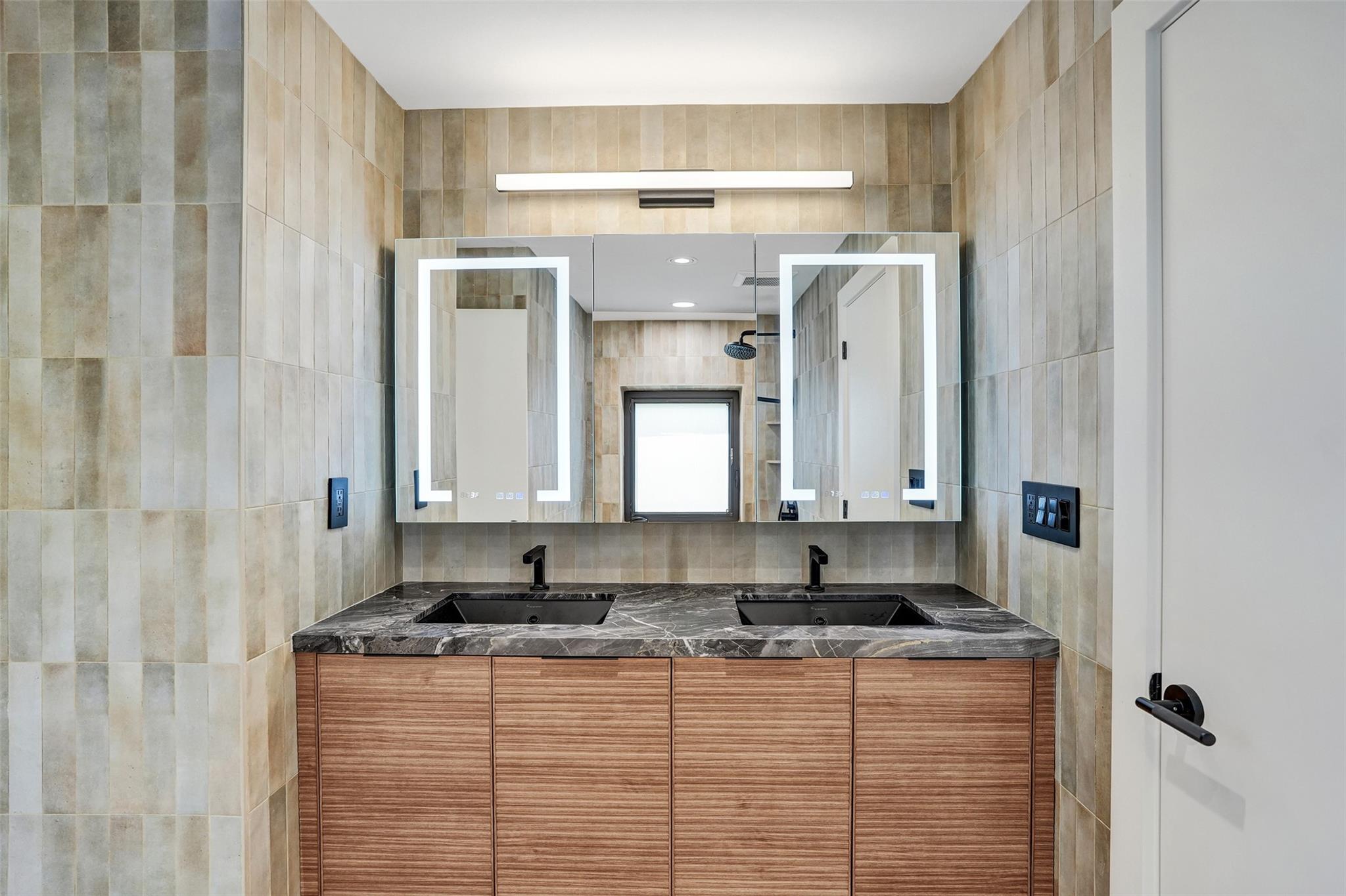 Lighthouse Point, Florida, 33064, United States, 4 Bedrooms Bedrooms, ,4 BathroomsBathrooms,Residential,Active,1919400