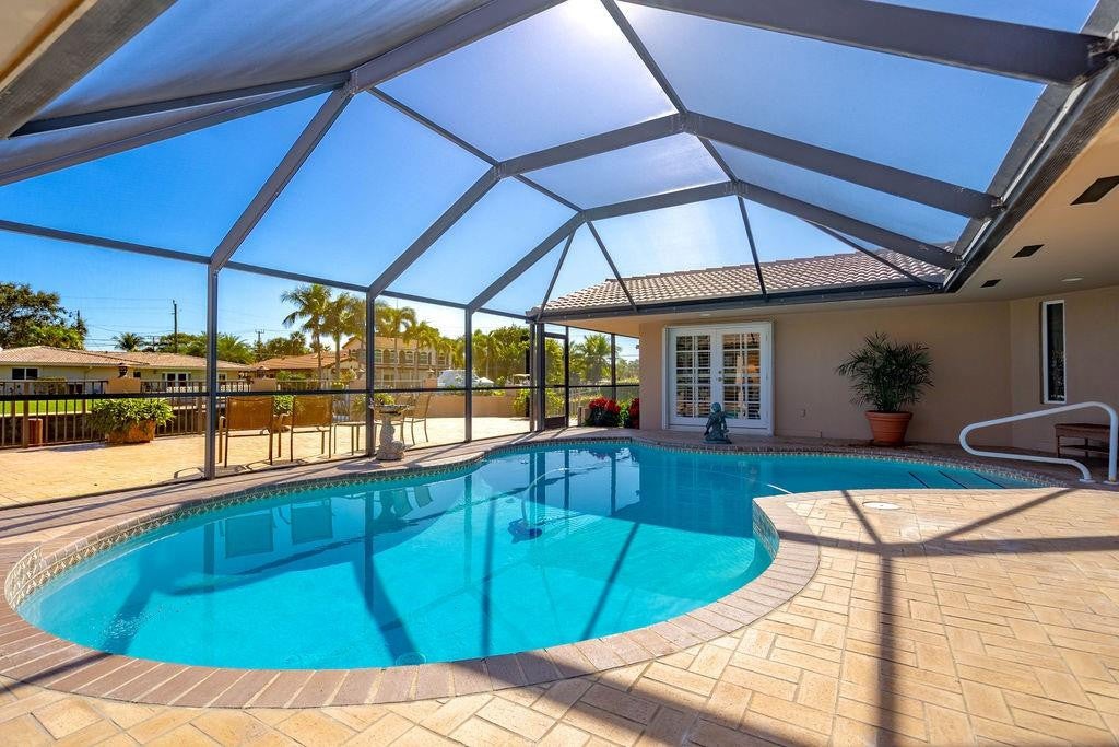 Lighthouse Point, Florida, 33064, United States, 3 Bedrooms Bedrooms, ,3 BathroomsBathrooms,Residential,Active,2011868