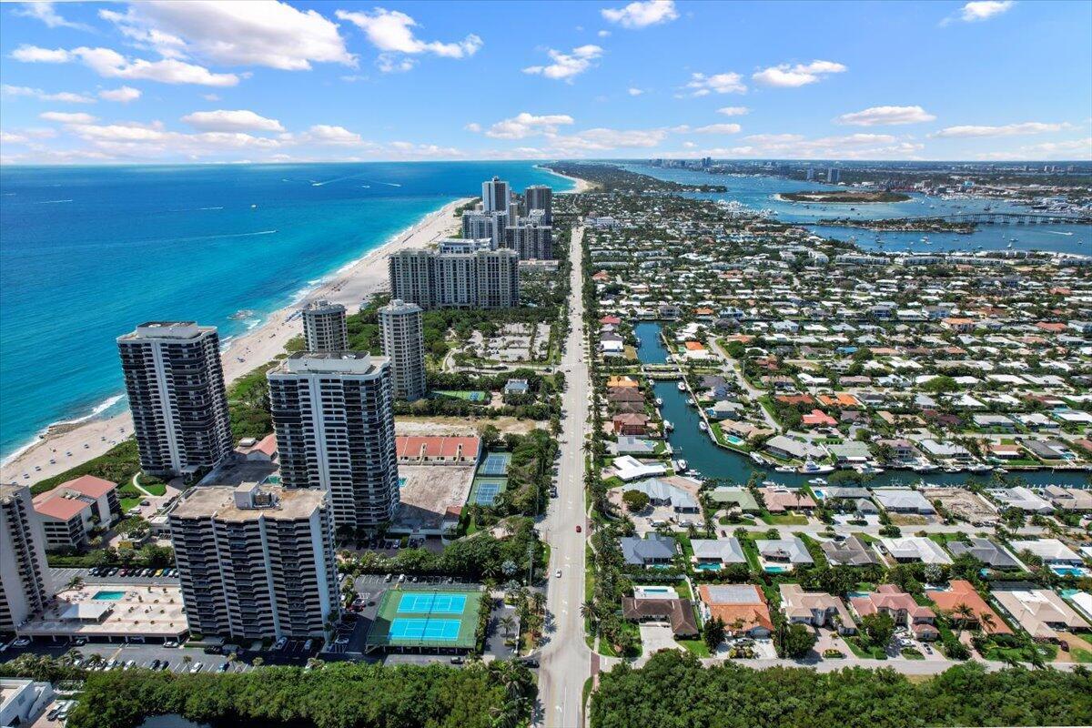 Singer Island, Florida, 33404, United States, 2 Bedrooms Bedrooms, ,4 BathroomsBathrooms,Residential,Active,2002609