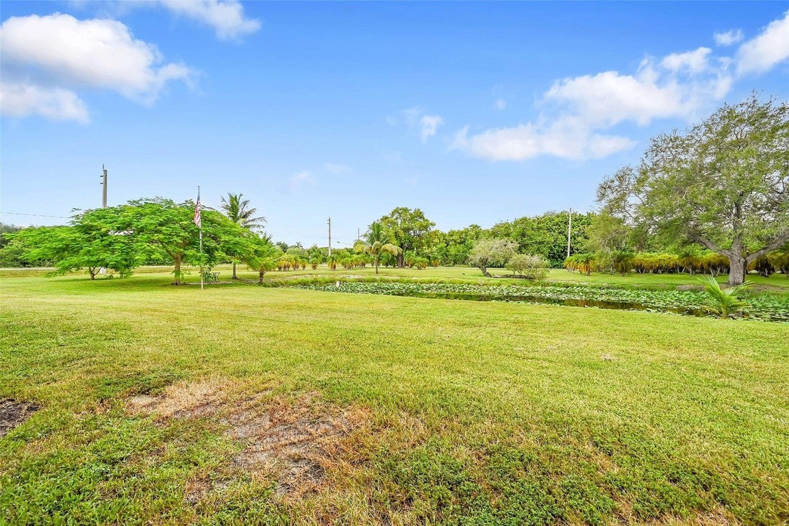 Plantation, Florida, 33323, United States, 4 Bedrooms Bedrooms, ,3 BathroomsBathrooms,Residential,Contingent,2008349