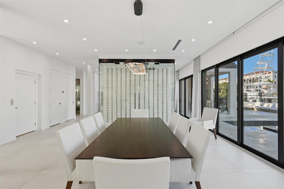 Fort Lauderdale, Florida, 33316, United States, 5 Bedrooms Bedrooms, ,5 BathroomsBathrooms,Residential,Active,2008271