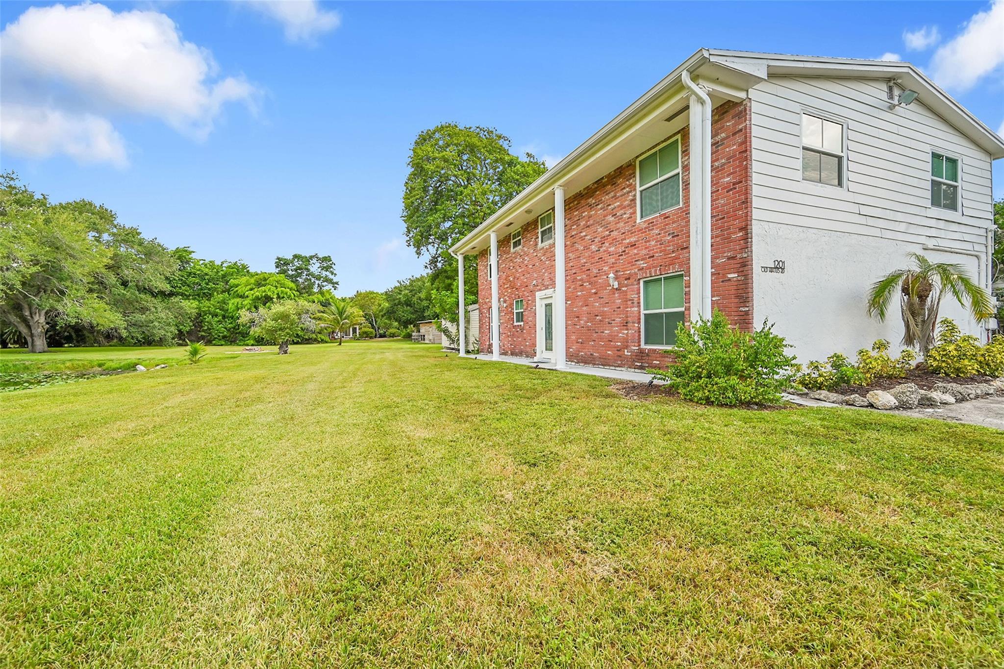 Plantation, Florida, 33323, United States, 4 Bedrooms Bedrooms, ,3 BathroomsBathrooms,Residential,Active,1922678