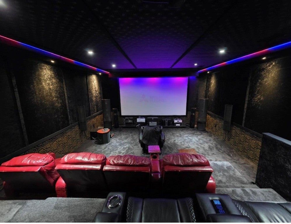 Miramar, Florida, 33027, United States, 5 Bedrooms Bedrooms, ,6 BathroomsBathrooms,Residential,Active,2012458