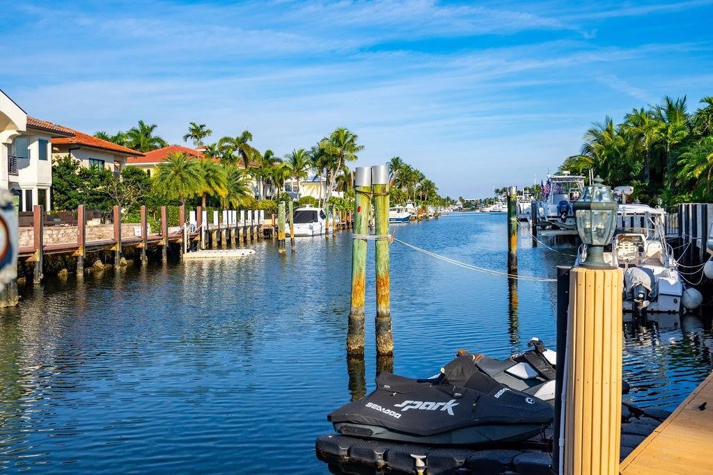 Lighthouse Point, Florida, 33064, United States, 3 Bedrooms Bedrooms, ,4 BathroomsBathrooms,Residential,Active,2011217