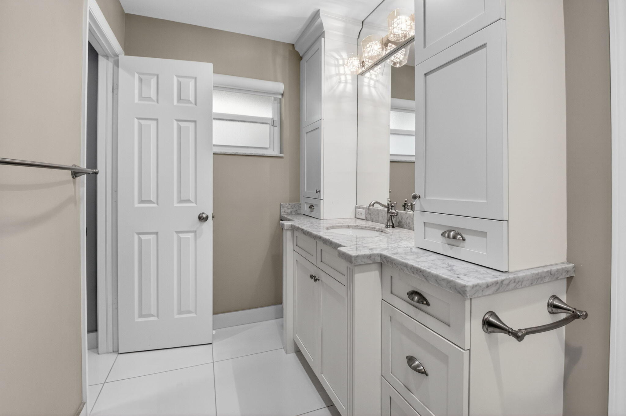 Delray Beach, Florida, 33444, United States, 4 Bedrooms Bedrooms, ,3 BathroomsBathrooms,Residential,Active,2036667